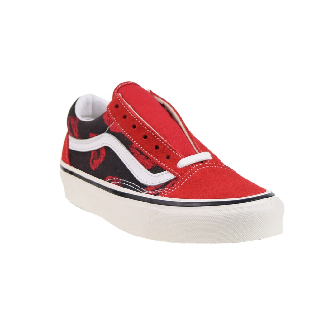 Vans fashion kiss new time